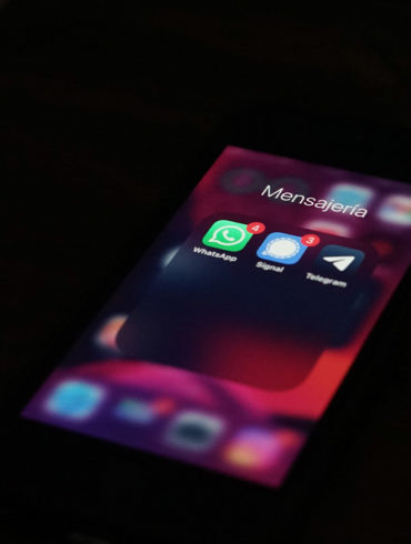 WhatsApp vs Telegram vs Signal