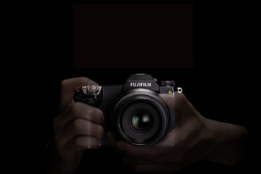 Fujifilm presentó la GFX100S