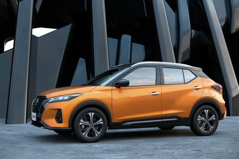 nissan kicks